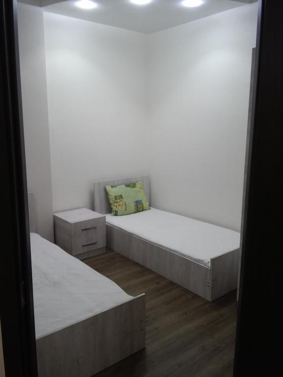 Mari Apartment Батуми Екстериор снимка